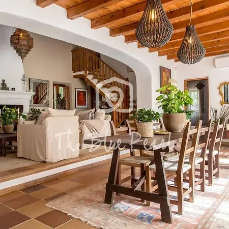Casona Morna, By The Blue Pearl Santa Eulalia del Río