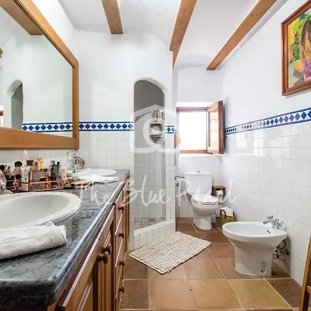 Casona Morna, By The Blue Pearl Villa *