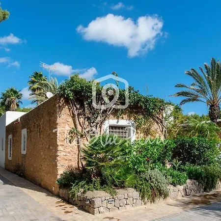 Villa Casona Morna, By The Blue Pearl *